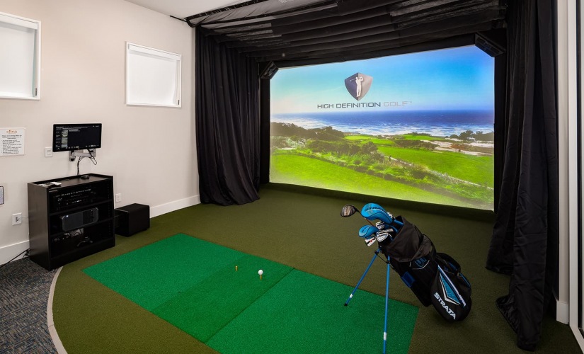 Clubhouse 2nd Floor | Fitness, Spin & Golf Simulator